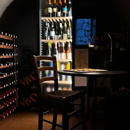 Il Noceto Dell'etna Couette-café